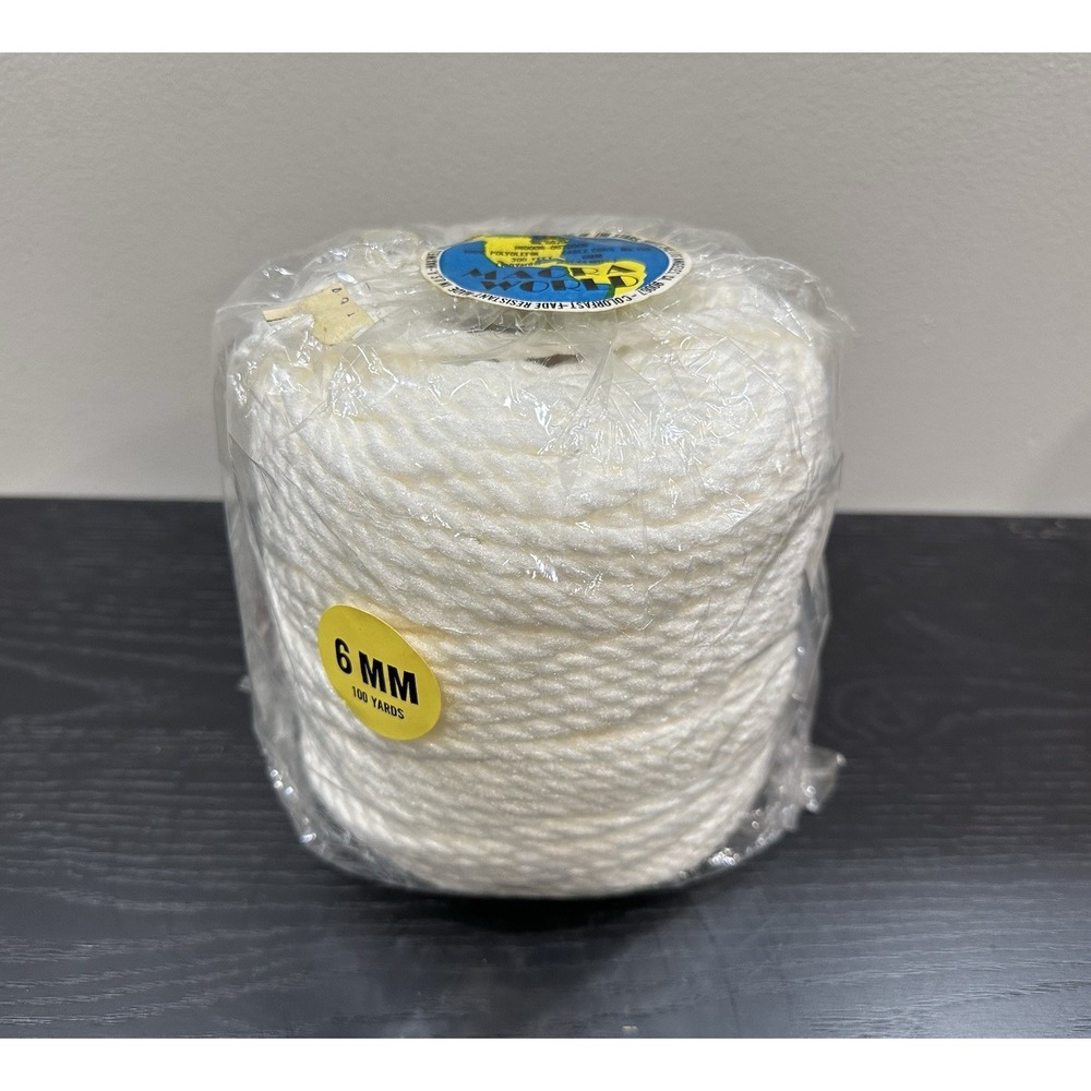 Vtg Macrame Poly- Olefin Fiber Cord White 6MM 100 Yards Maxwell's‎ No 6020 NEW